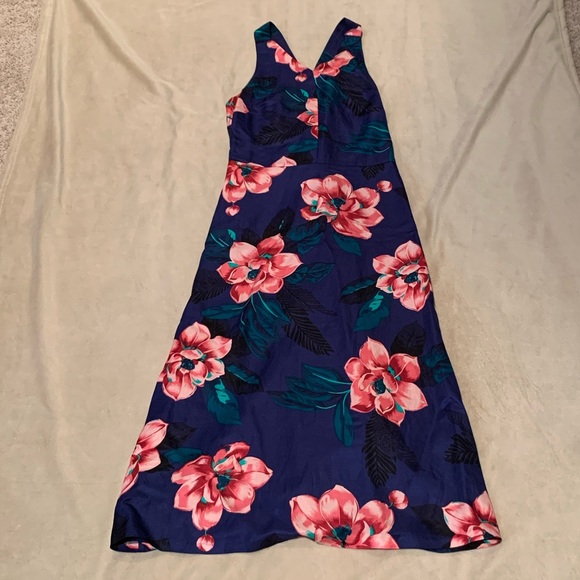 Banana Republic Floral Midi Dress - Picture 2 of 5